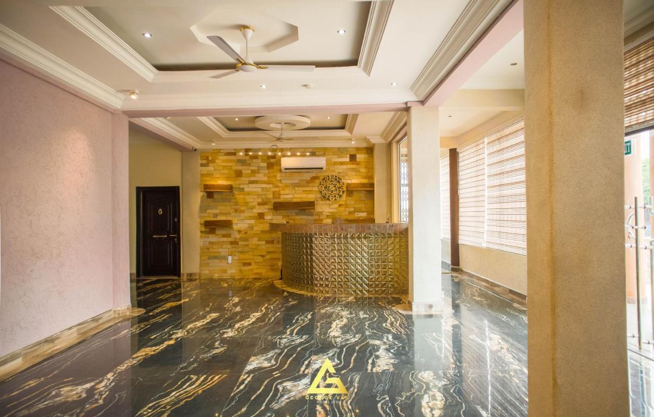 George Vee Hotel Ltd Кумасі Екстер'єр фото