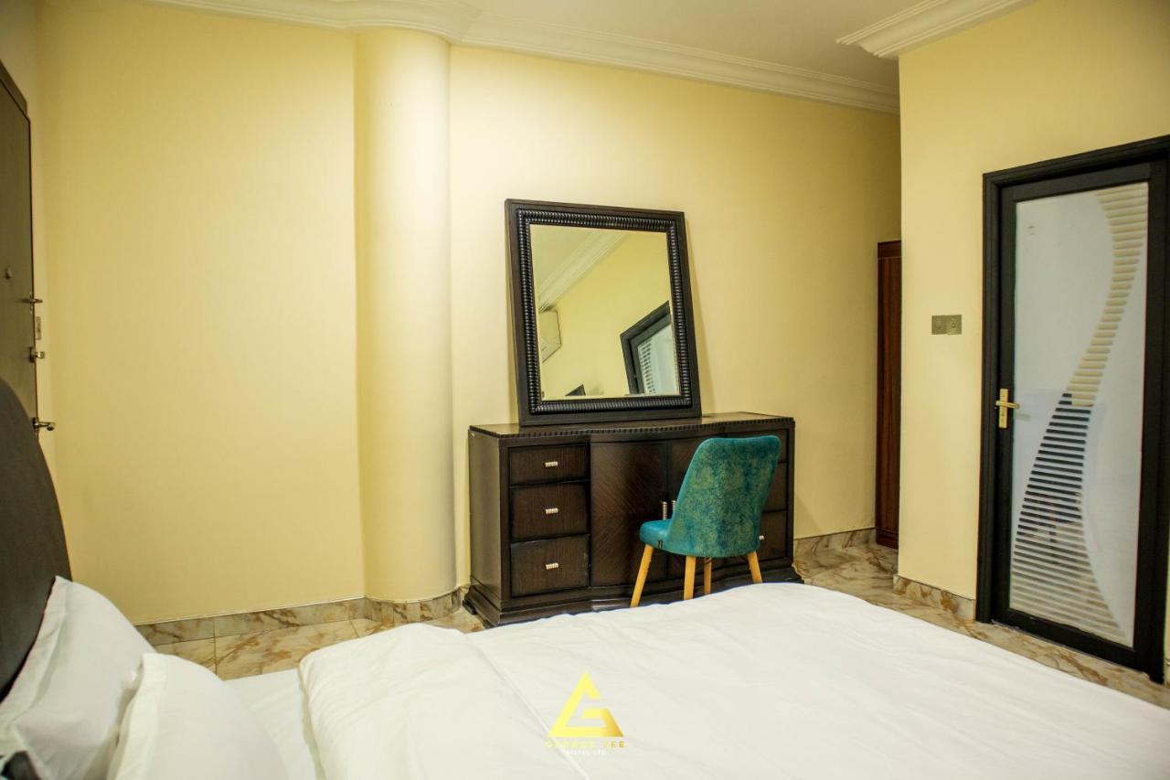 George Vee Hotel Ltd Кумасі Екстер'єр фото